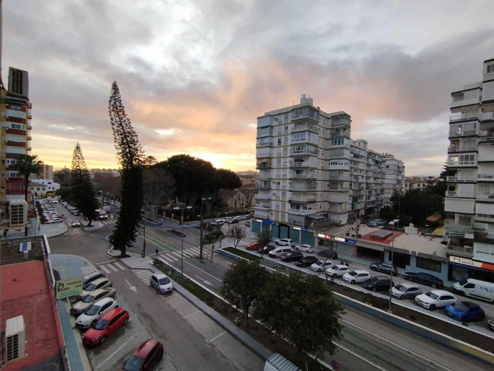 Plazamar Centro Apto 1 Dorm 3 Huesped Playa Wifi Torre Del Mar Dış mekan fotoğraf