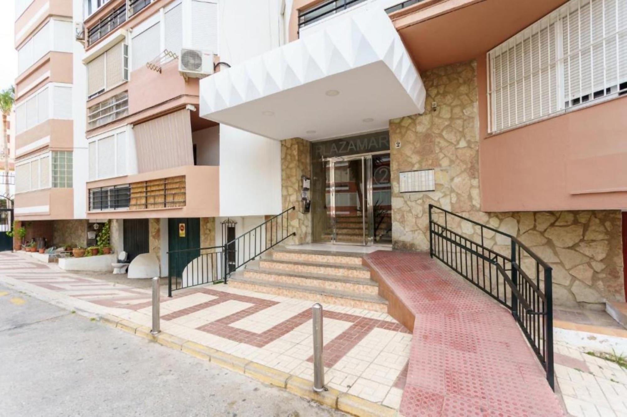 Plazamar Centro Apto 1 Dorm 3 Huesped Playa Wifi Torre Del Mar Dış mekan fotoğraf