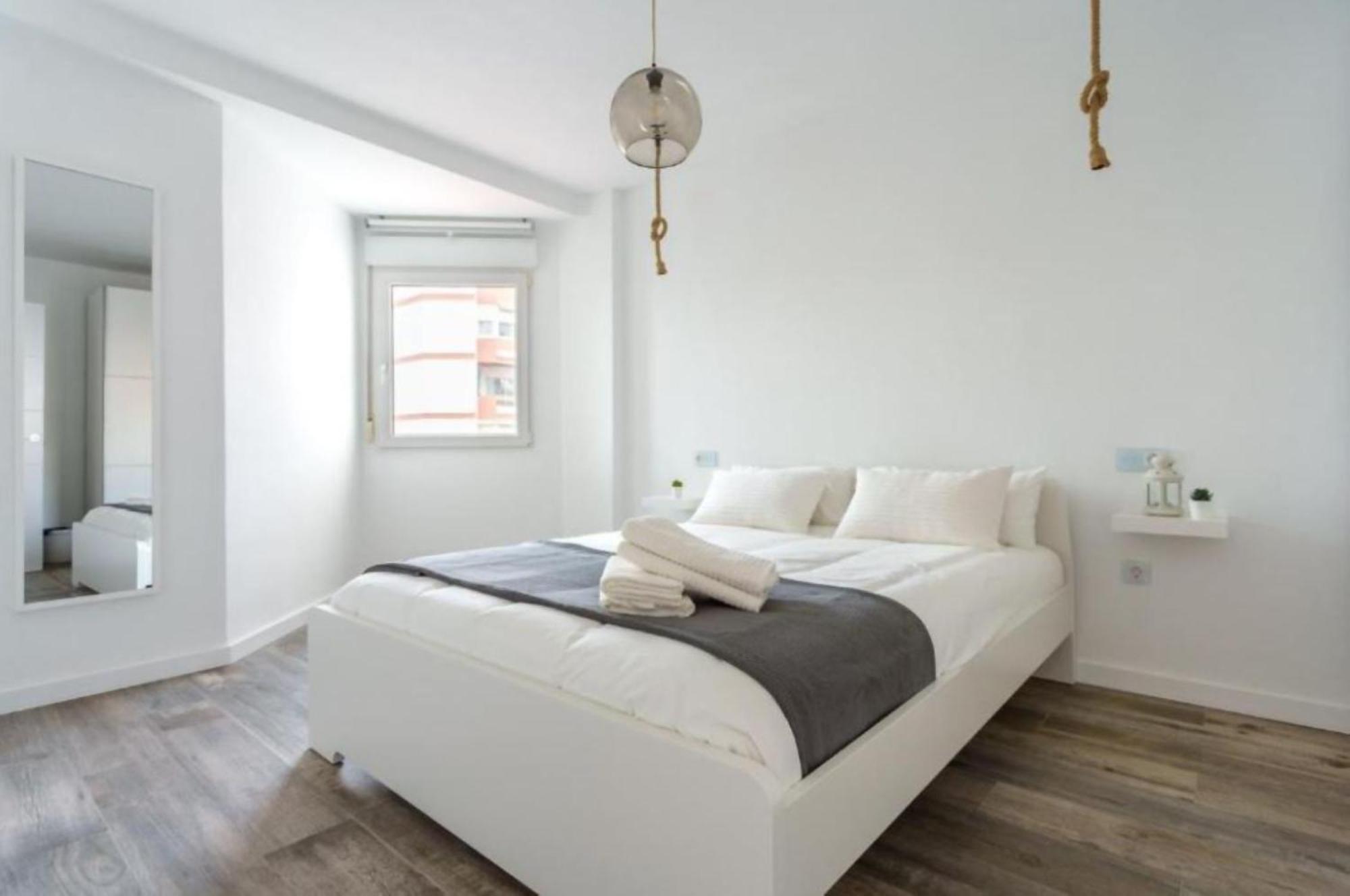 Plazamar Centro Apto 1 Dorm 3 Huesped Playa Wifi Torre Del Mar Dış mekan fotoğraf